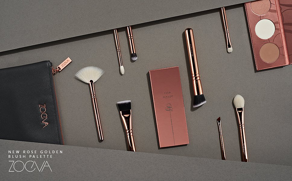 zoeva-rose-golden-blush-palette-intro.jpg